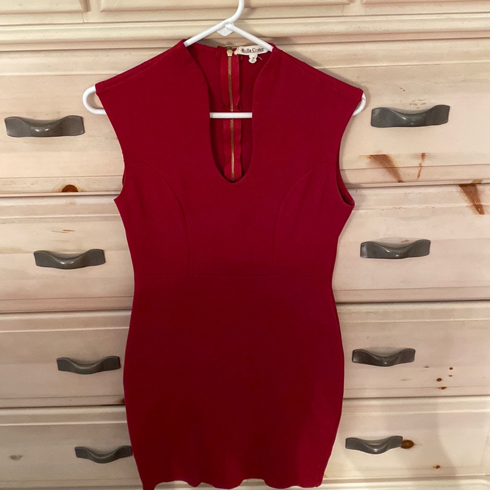 Scoop Neck Dark Red Dress